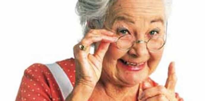 К чему снится бабушка по сонникам: Ванги, Миллера