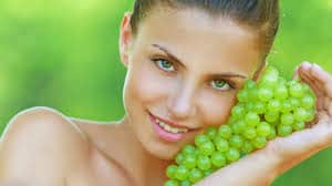 К чему снится есть виноград по сонникам Миллера, Фрейда, Эзопа, Цветкова