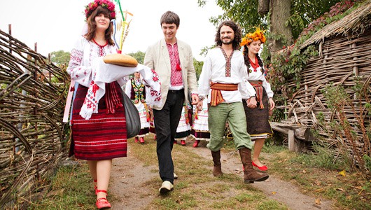 Сватовство в наши дни - какие есть традиции и обычаи