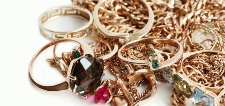 К чему снится кольцо с камнем?