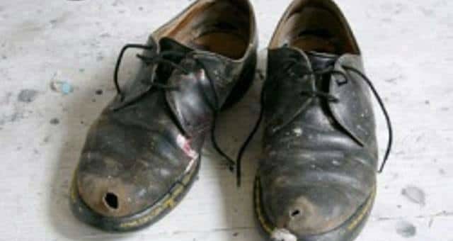 К чему снится рваная обувь по сонникам и лучшим толкованиям