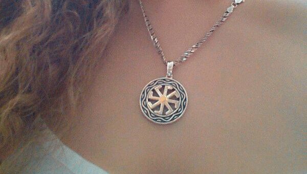 Оберег Ладинец и его значение (Крест Лады-Богородицы)