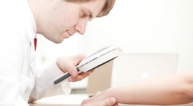 Образования под кожей: шишки, шарики, уплотнения, жировики