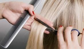 К чему снится стричь волосы по сонникам Фрейда, Ванги, Миллера, Цветкова