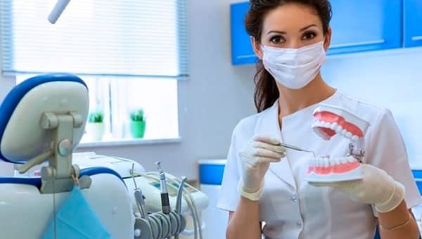 К чему снится стоматолог по сонникам Лонго, Хассе