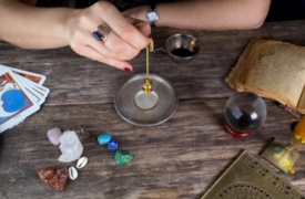 Можно ли гадать на умершего человека