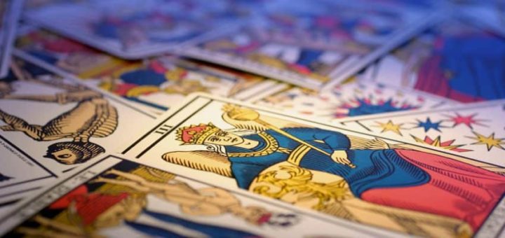 Ответ на вопрос - гадание карты Таро, значение младших арканов