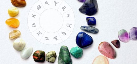 Какой камень подходит женщинам Овнам: выбор амулета