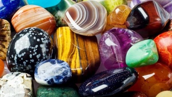 Камни талисманы на все случаи жизни - как выбрать и зарядить