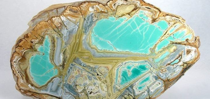 Варисцит - камень отзывчивых и добрых людей