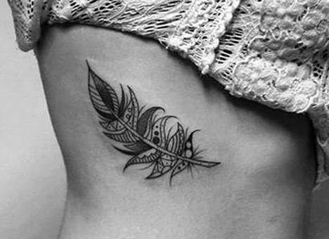 Сакральное значение, которым обладает тату пера в тату-искусстве