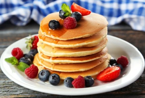 Какие блины пекут на Масленицу: рецепты на каждый день Масленичной недели