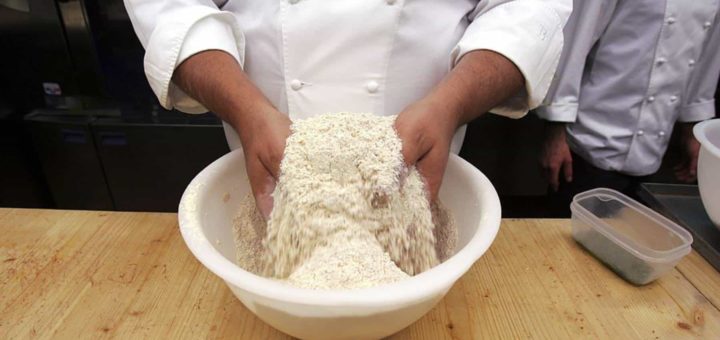 К чему снится мука - сонник