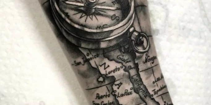 Тату компас: значение