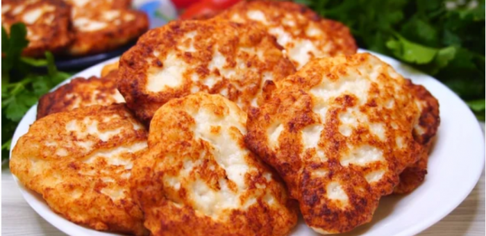 Мясные оладьи, которые я готовлю уже много лет вместо пирожков с мясом