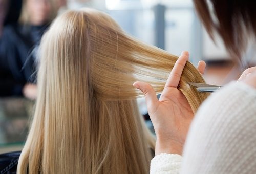 Благоприятные дни для стрижки волос в июне 2019 года по лунному календарю