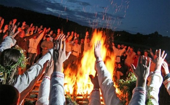 Петров день в 2019 году - традиции праздника Петра и Павла